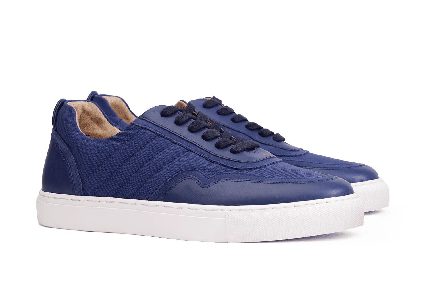 Coral Women's Casual Lace-up Sneaker