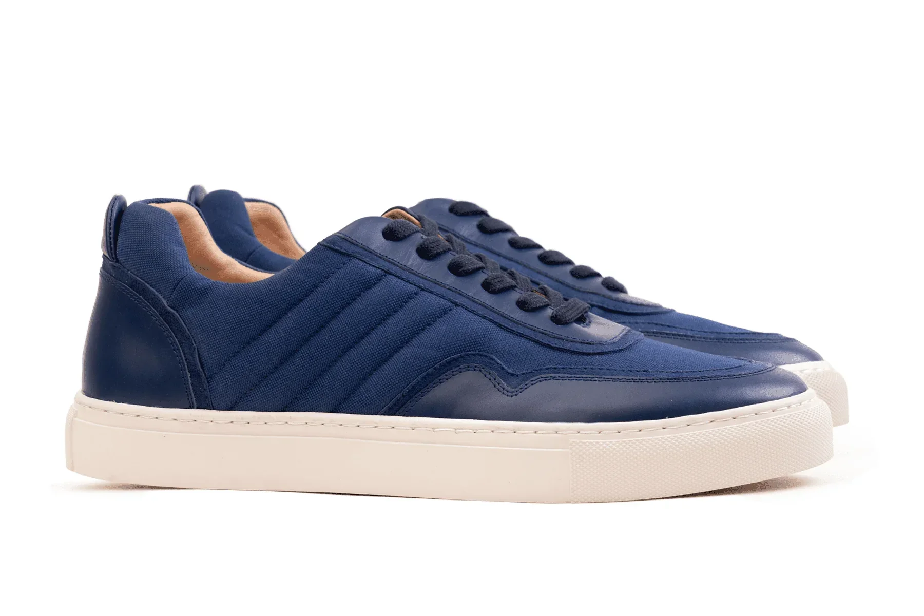 Shore Men's Casual Lace-up Sneaker